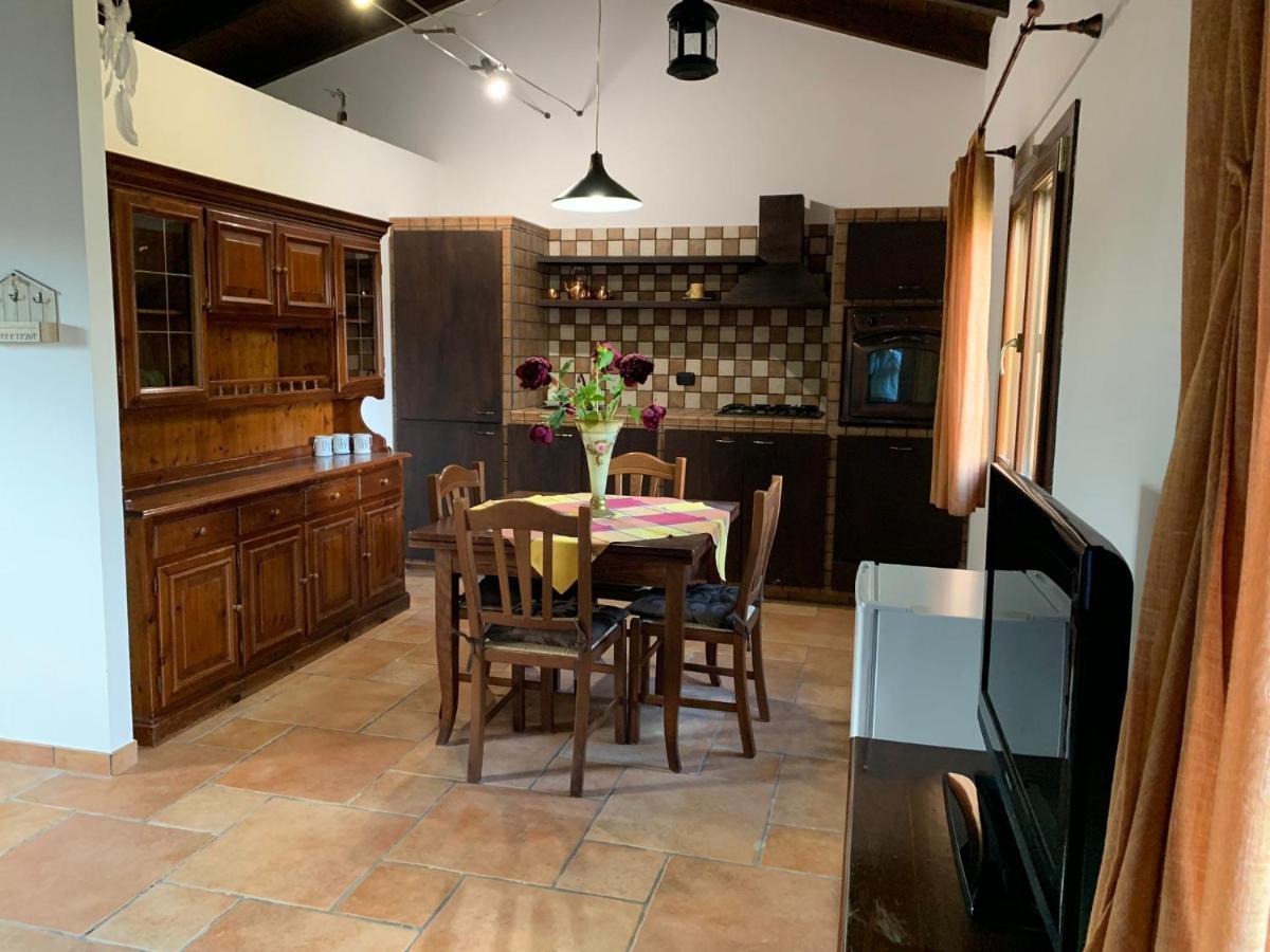 Chalet Momon1616 Intero Galatina